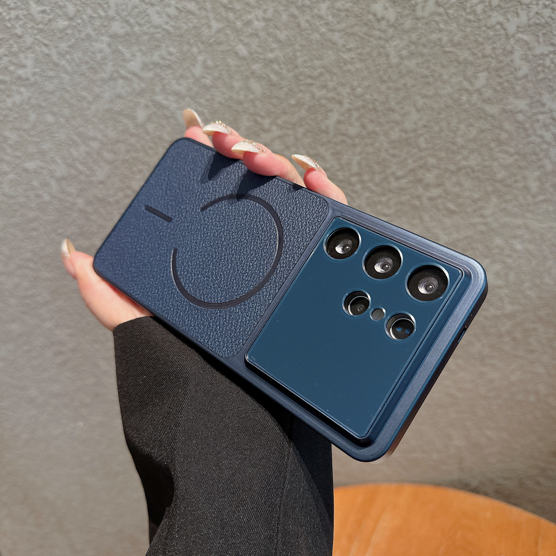 Magnetic Phone Case V-pattern Stylish Protective Cover For Galaxy_voghion.com