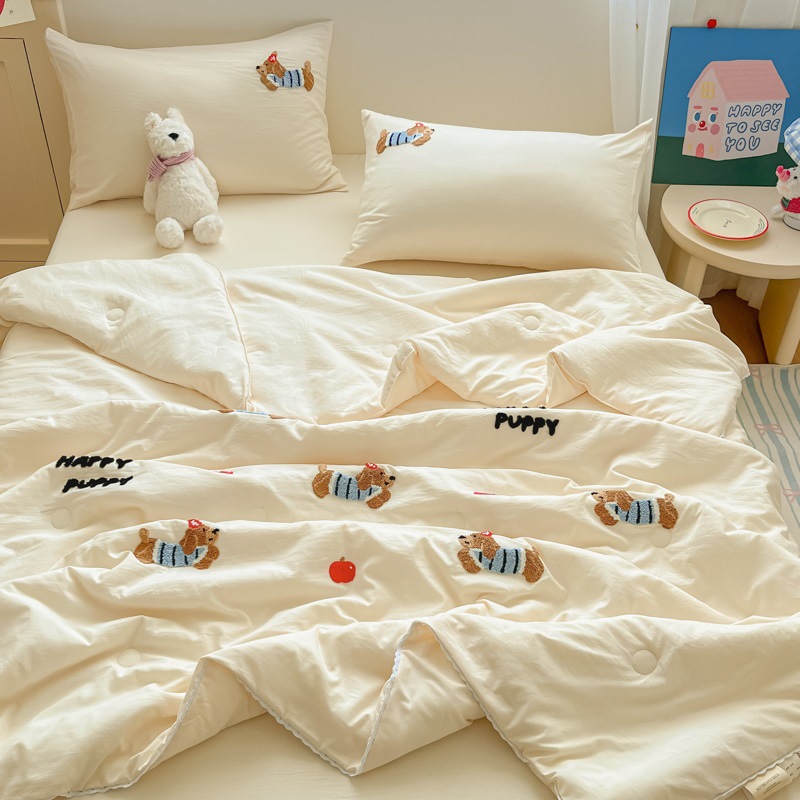 Корейская девчонка светло-голубая и милая такса