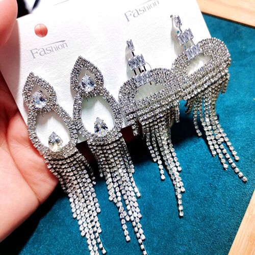 One piece dropshipping 925 silver needle European and American new heavy industry earrings for women mixed batch tassel long zircon earrings wholesale