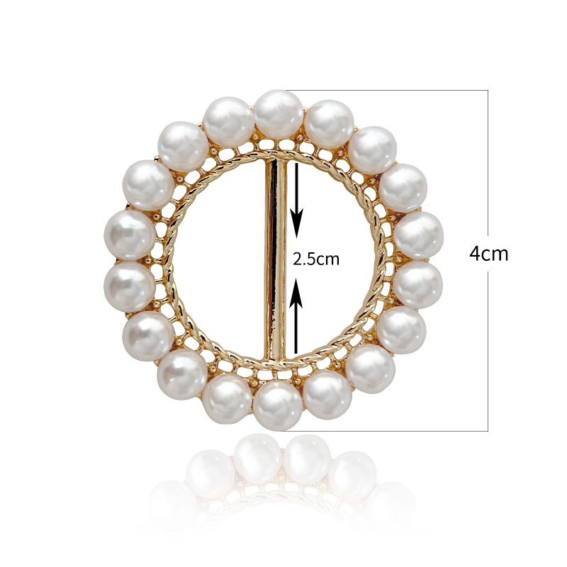 Tres anillos de seda bufanda hebilla de dibujos animados perla broche Camelia ramillete diamante pin 30 mismo estilo joyería hebilla para las mujeres