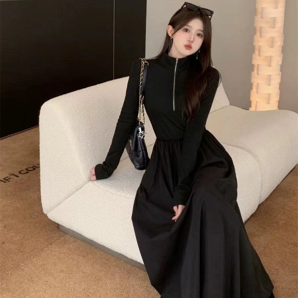 赫本小众气质感长袖连衣裙2025秋显瘦黑色a字裙冬天配大衣打底裙|undefined