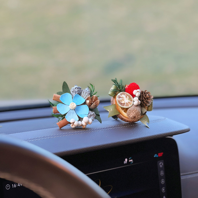 車のアロマセラピークリエイティブ手作り植物ドライフラワー車のインテリアアクセサリー装飾空気出口装飾ハイエンドギフト|undefined