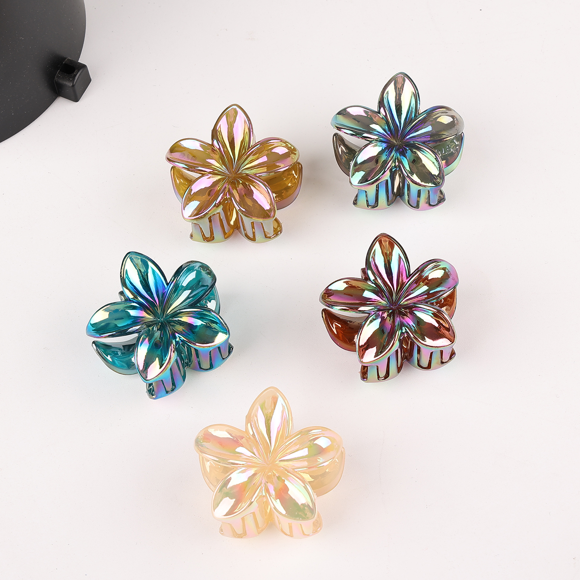 12g Weight Hair Claws Hair Accessories Type 1 Piece Quantity Holiday, Daily Occasion Plastic, Resin Material Plumeria Pattern Women's Gender Simple Style Style Simple Style Women's Plumeria Plastic Resin Hair Claws 10