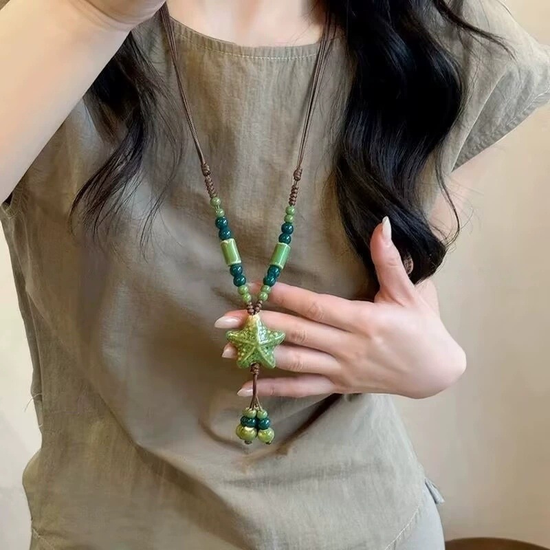 ボヘミアンエスニックスタイル織り花ネックレスニッチデザイン鎖骨チェーンファッショナブルなシンプルなネックレスジュエリー女性用|undefined