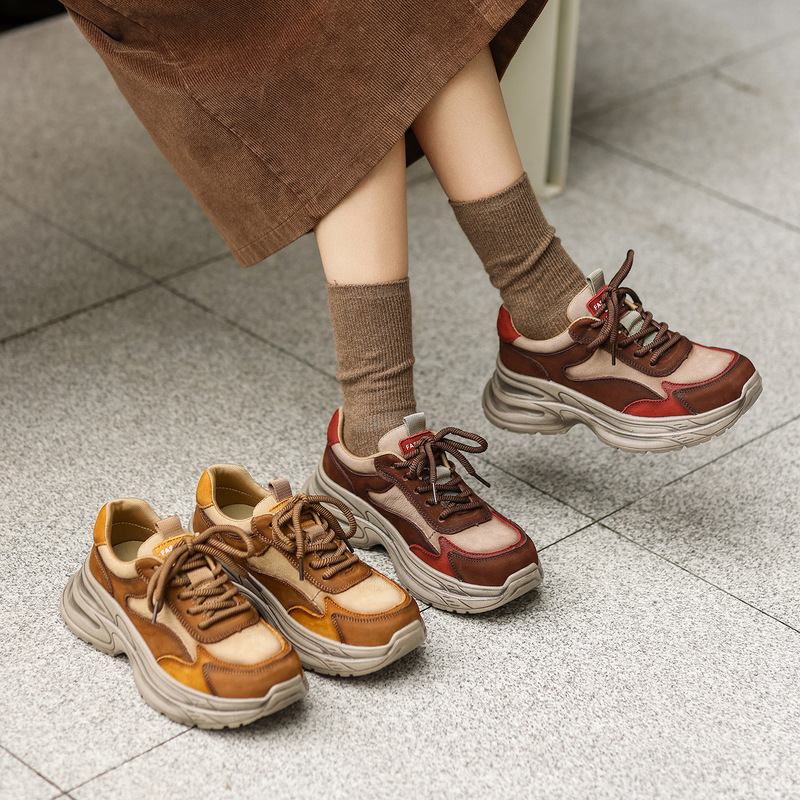 2026 New Autumn In-Stock Outdoor Top-Layer Cowhide Sports Thick-Soled Dad Shoes, Wear-Resistant, Versatile Casual Style Wholesale 2026 New Autumn In-Stock Outdoor Top-Layer Cowhide Sports Thick-Soled Dad Shoes, Wear-Resistant, Versatile Casual Style Wholesale