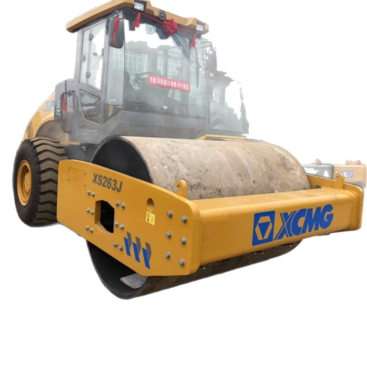 Exportación de comercio exterior XCMG pequeña rueda de acero única vibración rodillo de segunda mano 5 toneladas rueda de acero 6 toneladas rueda de goma trasera