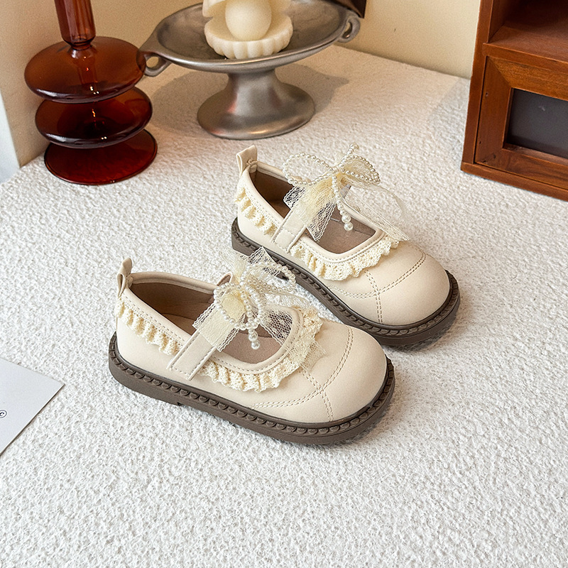 Zapatos de cuero princesa de niñas 2025 primavera y otoño nuevos zapatos de arco suave de niñas zapatos de perlas de moda para niños zapatos de espectáculo image 5