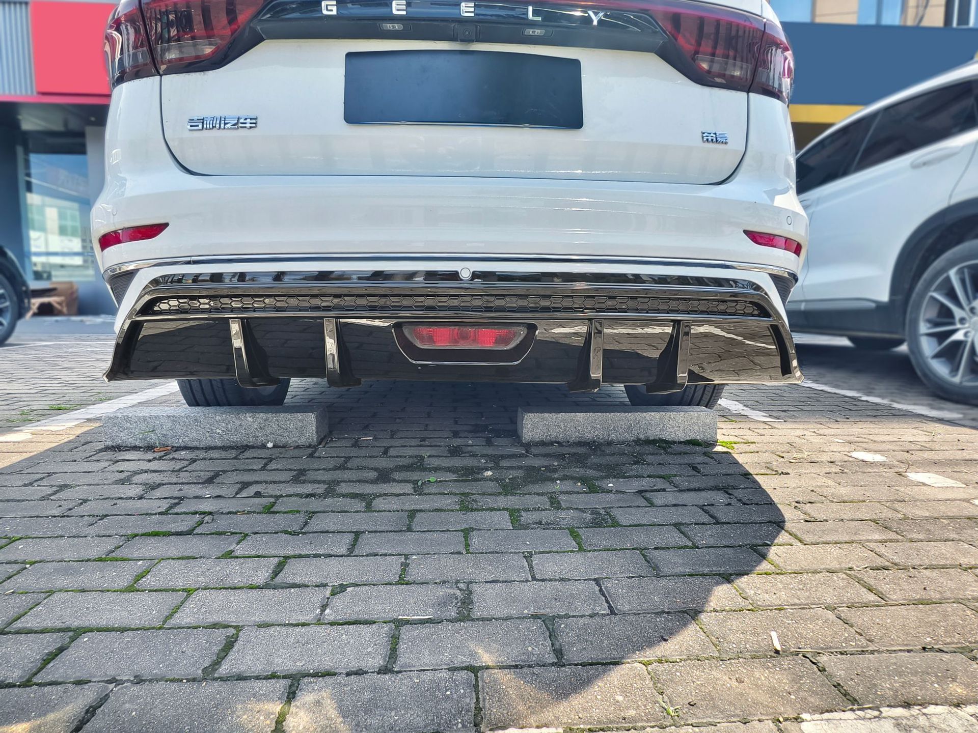 Suitable for 22-27 Geely Emgrand S70 front spoiler, front lip, rear wing, side skirts, rear lip, top wing, body kit