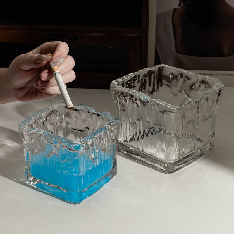 Patrón de glaciar, sensación de alto nivel, cubitos de hielo, cenicero cuadrado, cristal, celebridad de Internet, lujo ligero, decoración de sala de estar para el hogar creativo de nicho