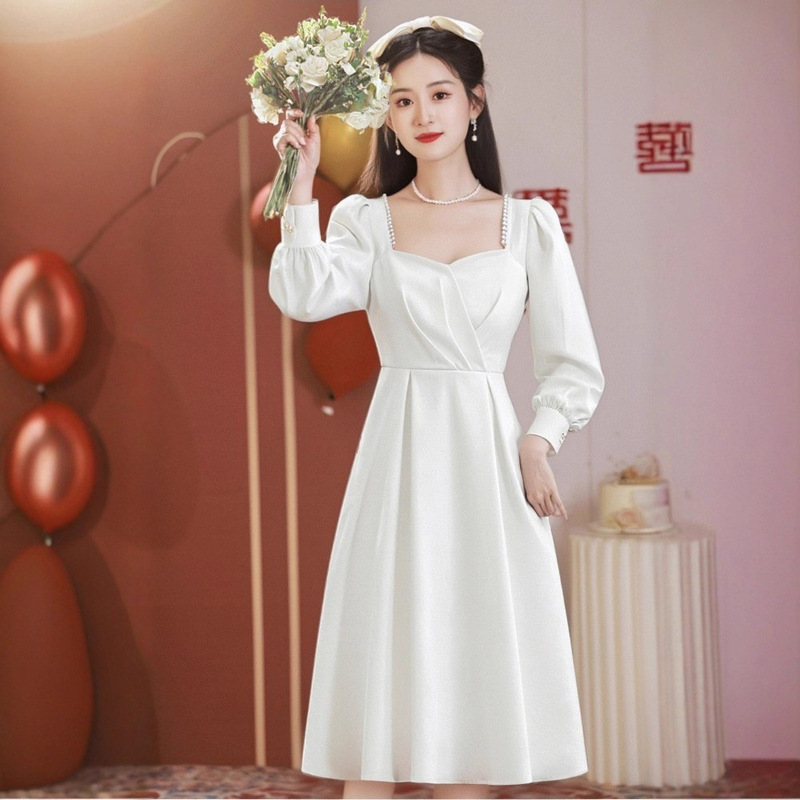 Elegant White Evening Dress with a Certificate Registration Collar, Long Sleeves, French Engagement Tulle, Suitable for Petite Women to Wear Casually