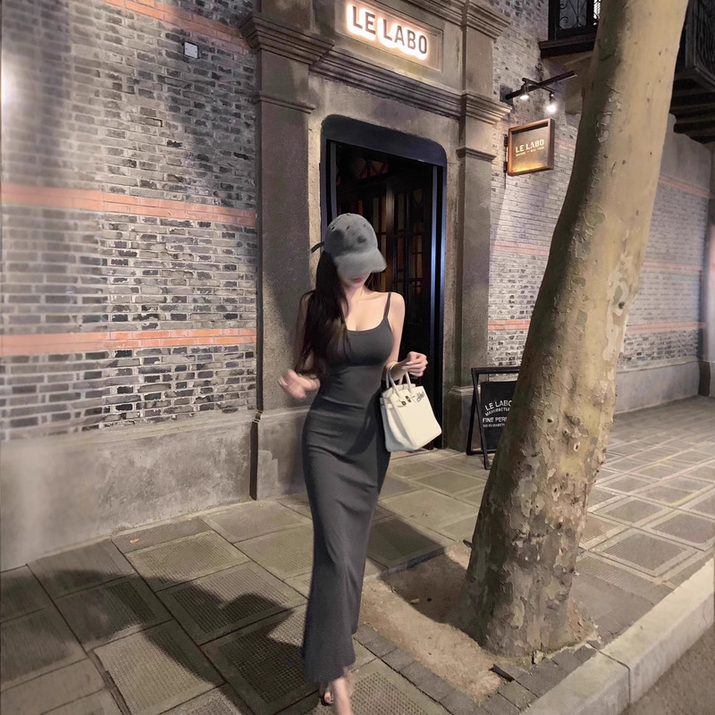 Kardashian Skims Suspender Fishtail Skirt for Women in Summer to Show Off the S-Curve Beauty and Not Pick the Height of the Butt-Covering Dress