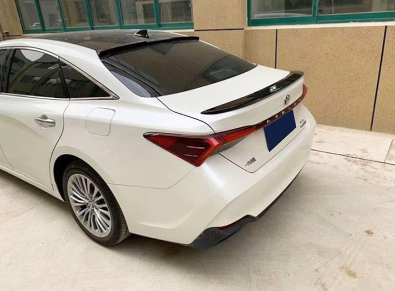Suitable for 19-25 Models of Toyota Avalon, Original Rear Wing Accessories, No-Drill Modification Parts, Carbon Fiber