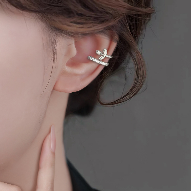 Diamond-studded wheat ear clip European and American cold wind exquisite and moving temperament ear clip female double leaf earrings without ear hole