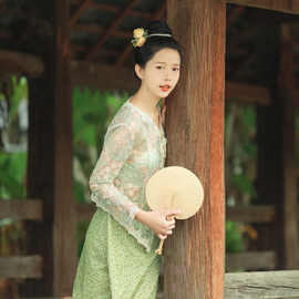 徐徐俏佳人南洋风情甜甜小娘惹服饰西双版纳民族服装旅拍日常新款