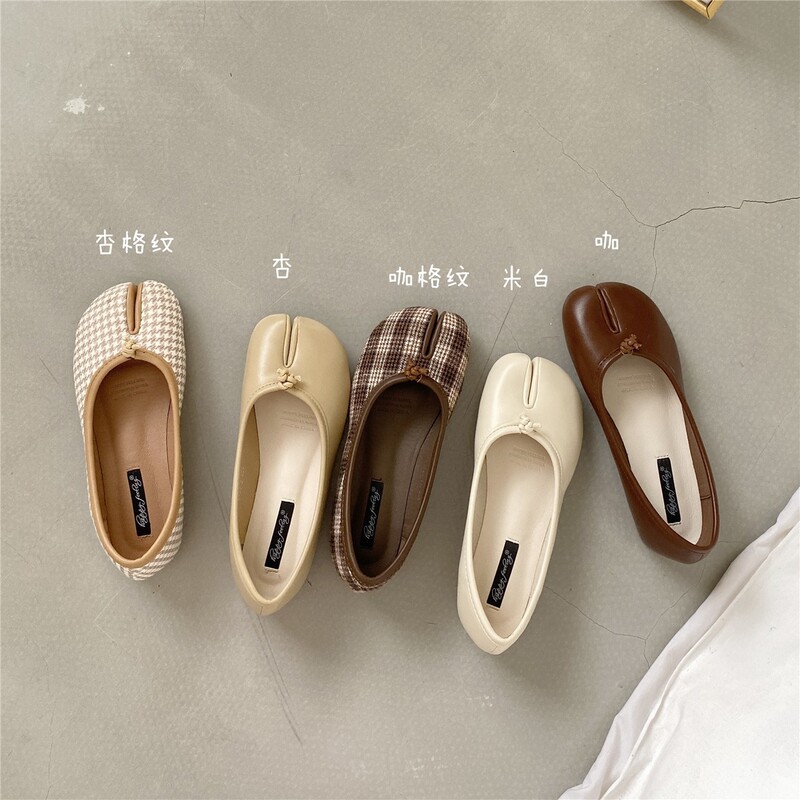 happyfeeling split-toe shoes women's flat-soled horseshoe small pig's trotters split-toe loafers online popular single-layer shoes women's check pattern