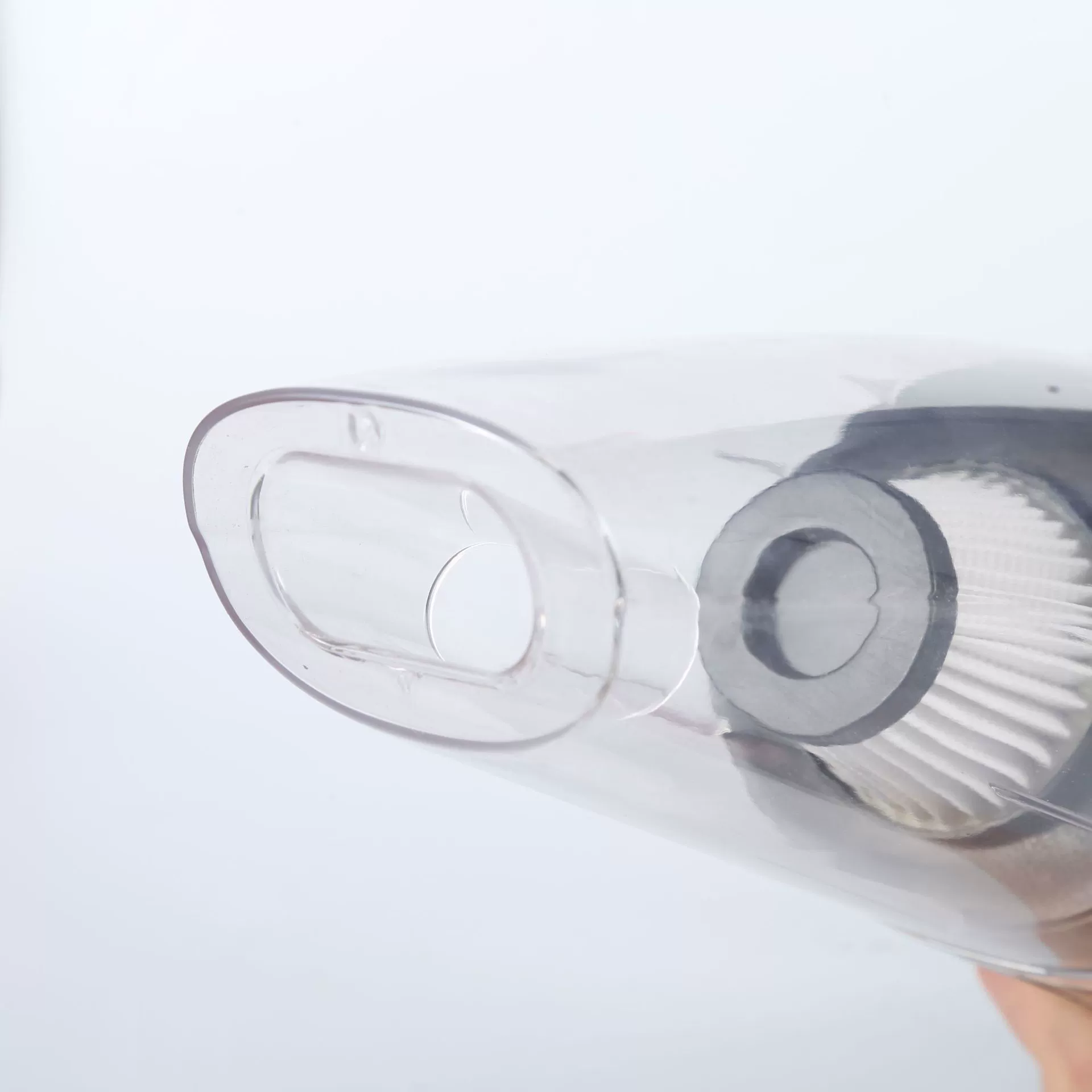 Handheld wireless vacuum cleaner charging, custom-made