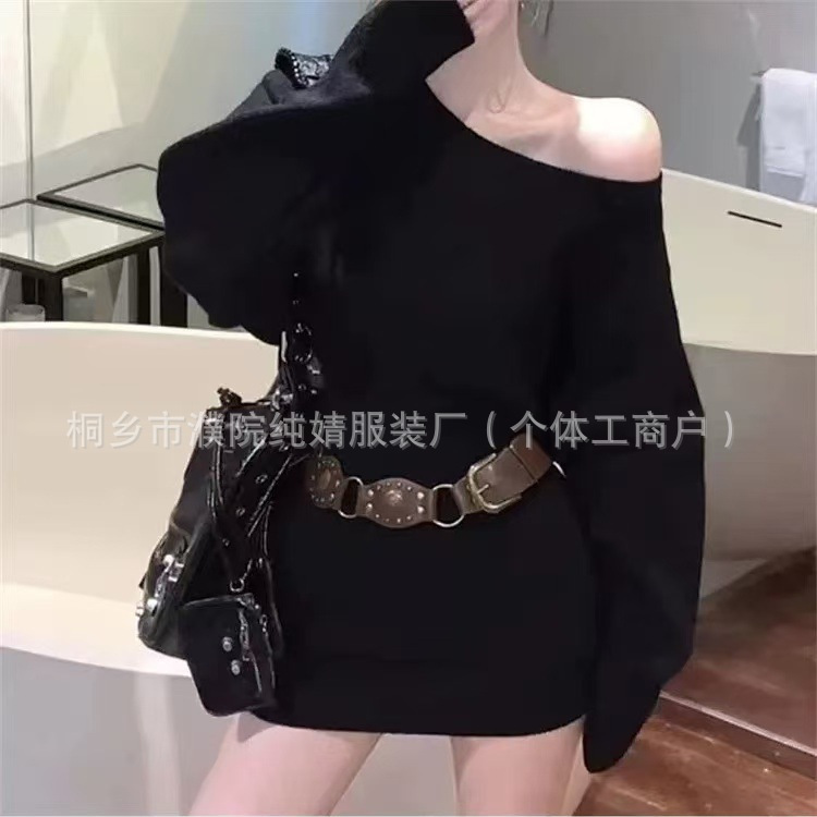 Solid Color One-Shoulder Long-Sleeved Knitted Dress for Women, Autumn and Winter Sweater Short Skirt, Waist-Cinching Hip-Hugging Skirt, New Spring Style