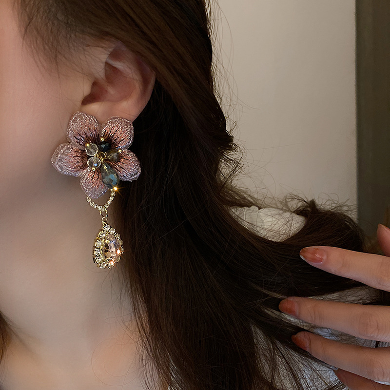 Women'S Gender 1 Pair Glam Flower Cloth Copper Inlay Artificial Crystal Rhinestones Drop Earrings