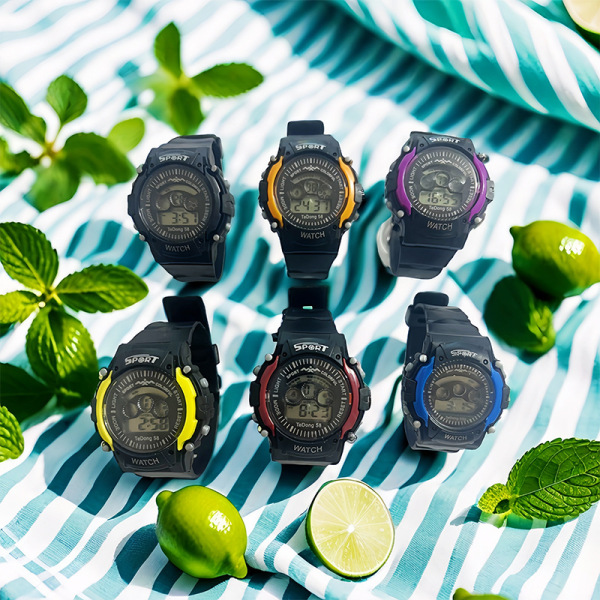 Children's universal electronic fashionable watch