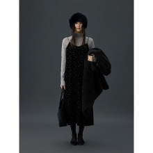 时简 层次感穿搭 V领丝绒碎花微弹连衣裙冬季经典A版吊带裙02317