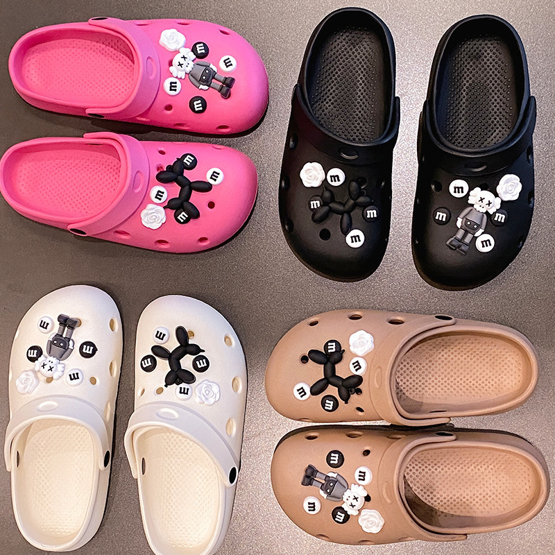 2026 New Eva Clogs for Women, Cute Summer Outdoor Beach Sandals, Men's Thick-Soled Anti-Slip Slippers with a Soft Stepping Feel