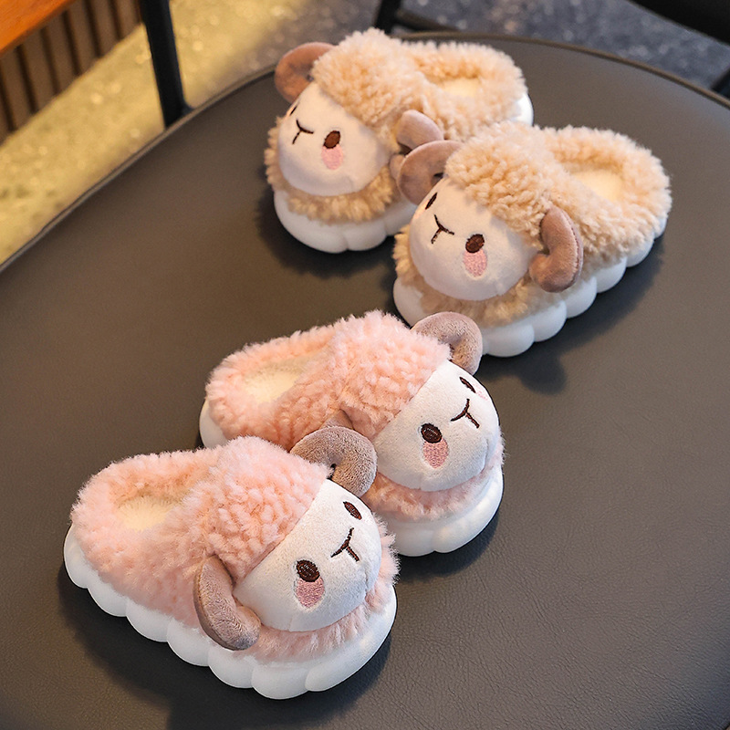 Otoño y invierno zapatillas de algodón para niños niñas calentadas y pelusa en el hogar, bolsas de fondo gruesas para niños y zapatillas de algodón para bebés