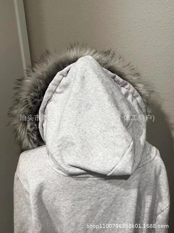 冬の新型アメリカのレトロな個性の街頭の潮流は帽子のシャツの男女のベルベットのカーディガンの毛の襟のコートのパーカーと一緒に|undefined