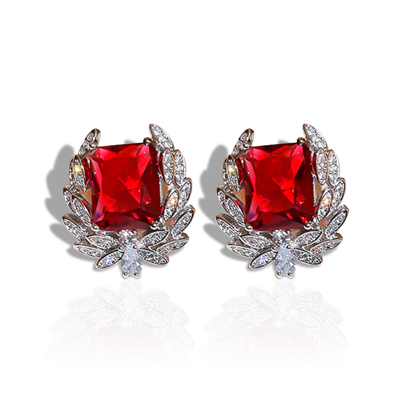 Luxurious Geometric Zircon Drop Earrings With Flower Palace Design_voghion.com