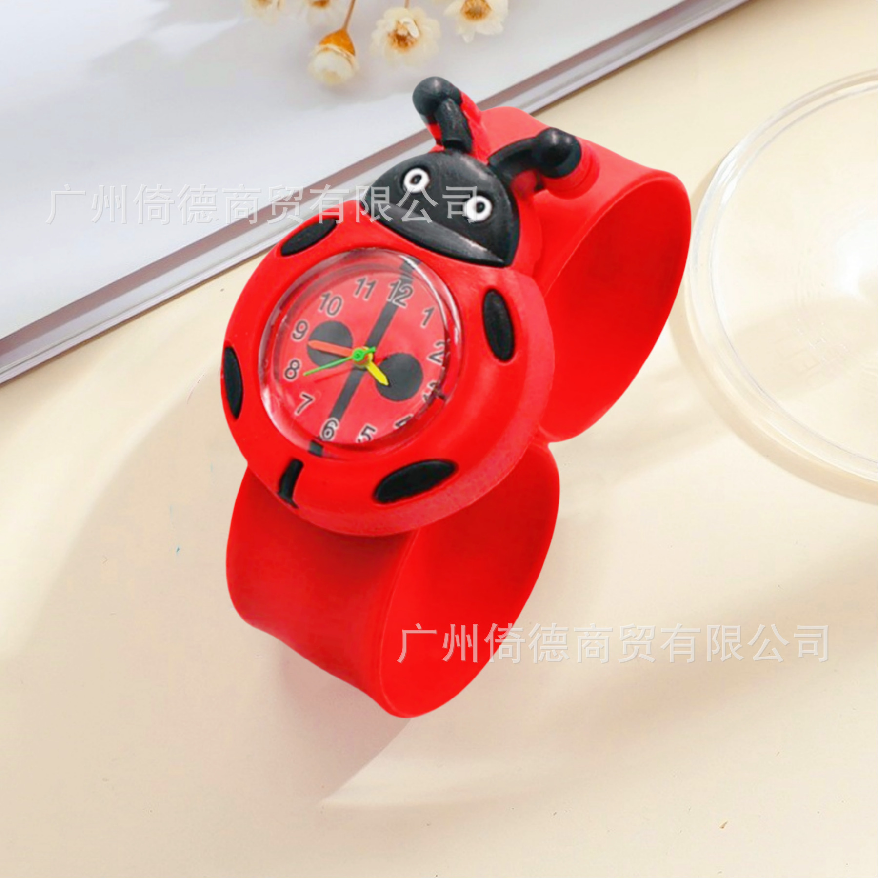 2024 suministro de niños reloj de dibujos animados animal snap ring estudiante kindergarten Panda electrónico en stock Comercio exterior Venta caliente