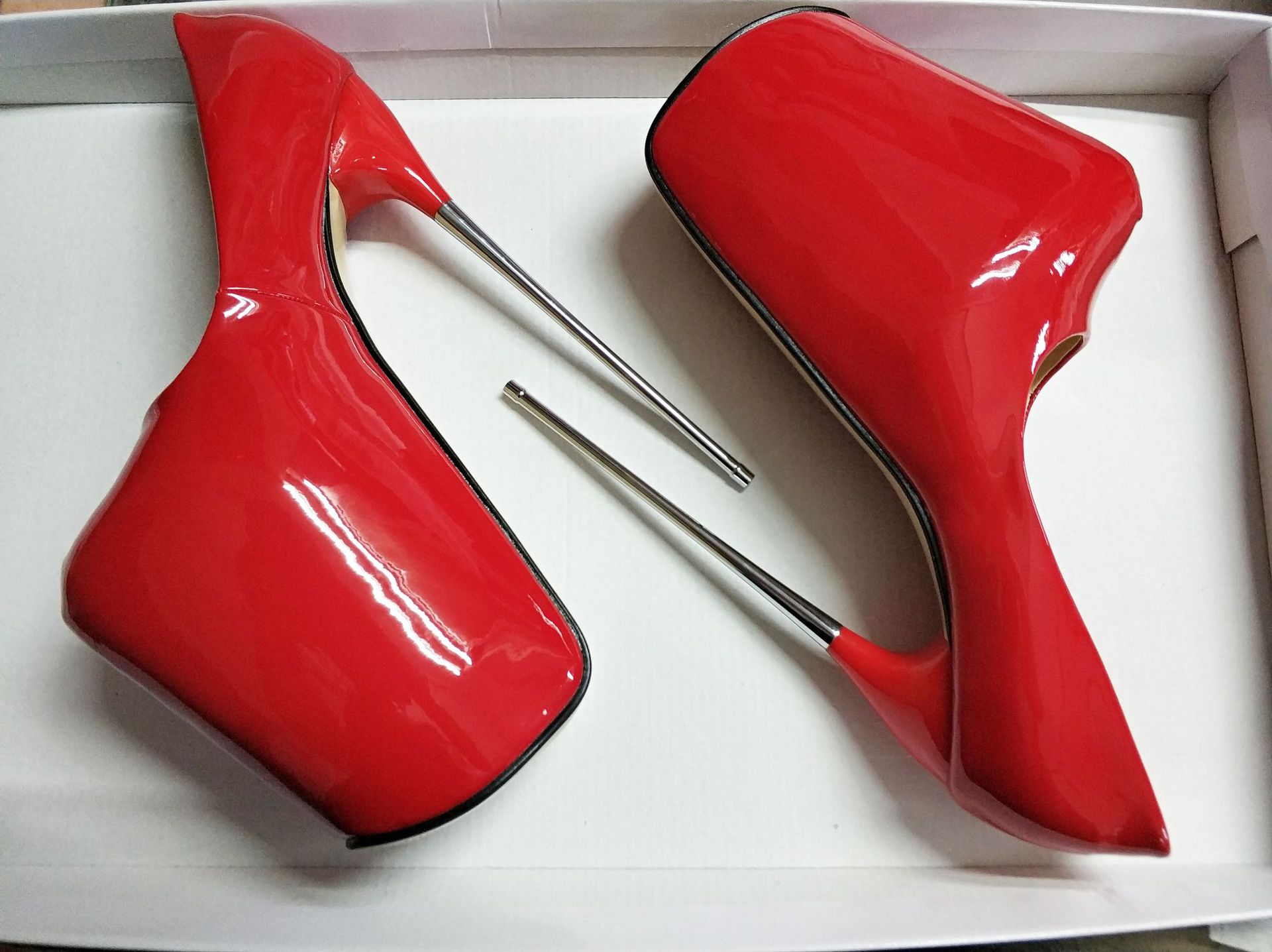 Giày cao gót nữ mũi nhọn gót kim loại, gót cao 22 cm — Màu đỏ (22cm) chi tiết 2