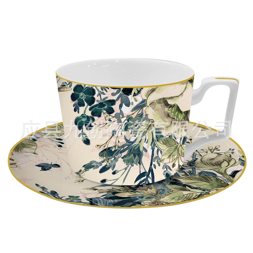 Plato de cerámica estilo chino, plato creativo retro floral de estilo occidental con borde dorado, plato de repostería de estilo occidental