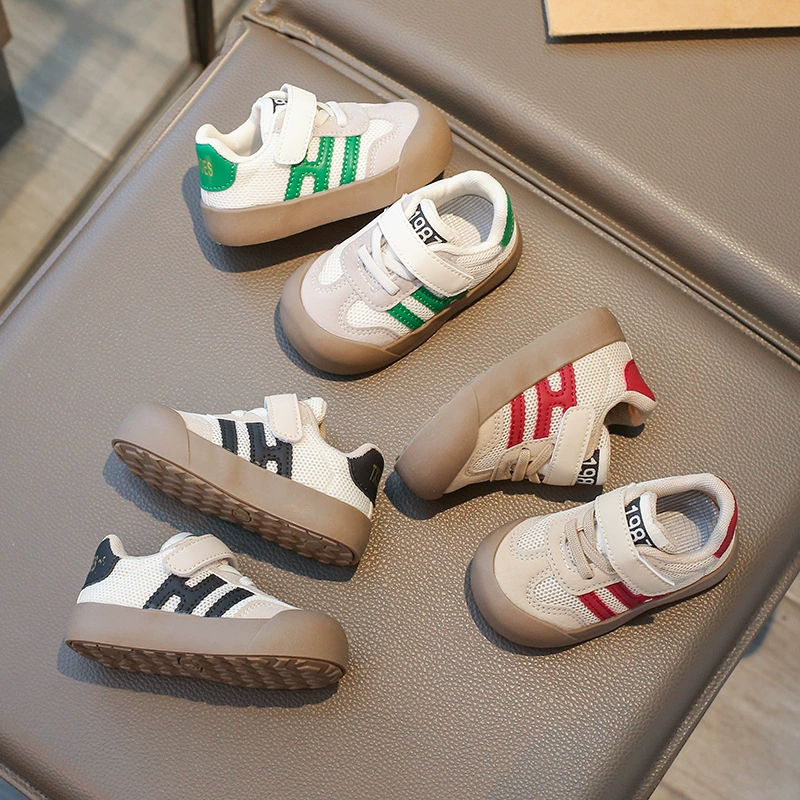 Детские туфли с мягкой подошвой и кожаной поверхностью, весна-осень 2024, для младенцев и малышей 1-3-7-9 лет, тренировочные кроссовки для мальчиков и девочек.