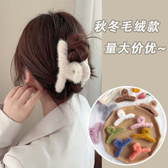 秋冬の純色のぬいぐるみのクリップの少女のヘアピンの女性の卸売りの韓国式の髪は大きいサイズのサメのクリップの飾りをつかみます。