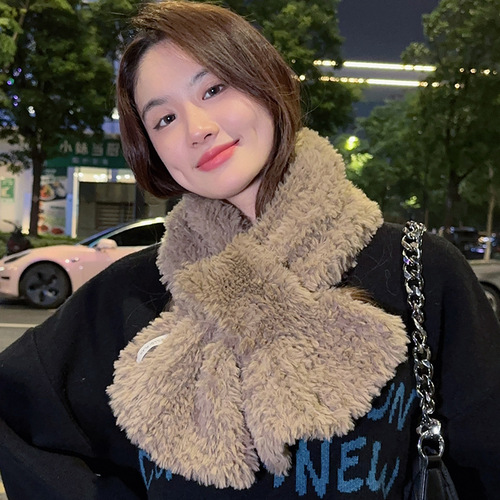 South Korea's Dongdaemun Lazy Cross Plush Scarf Women's Winter Korean Version Versatile Furry Neck Protector Warm Scarf