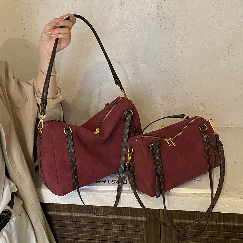 Bolsa de almohada de alta capacidad de gamuz bolso de mujer 2025 nuevo bolso de hombro de Boston bolso de brazo de viaje