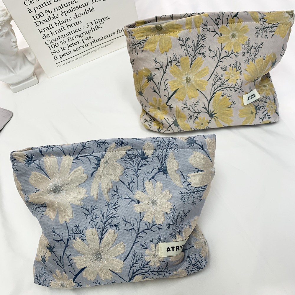 Bolsa de maquillaje una gran cantidad de flores Jacquard tejido Jacquard bolsa de almacenamiento de productos de cuidado de la piel de viaje bolsa de maquillaje portátil