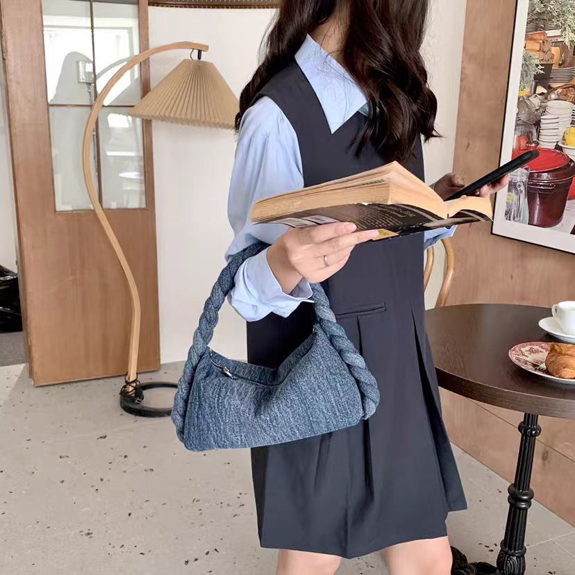 Denim Underarm Bag For Women Dumpling Shoulder Bag With Chain_voghion.com