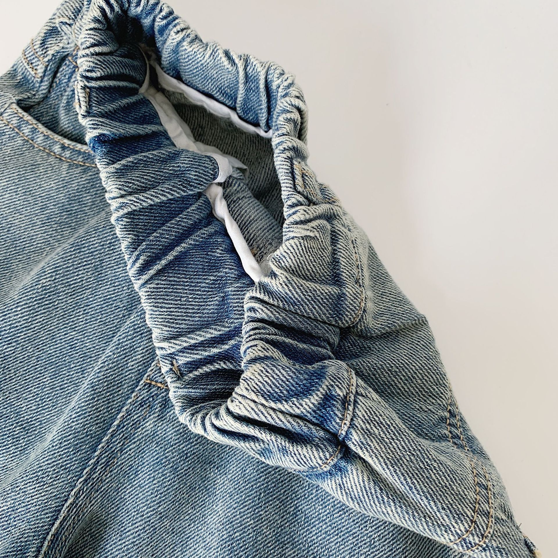 Maibao jeans para niños 2025 primavera y otoño nuevos pantalones coreanos pantalones casuales simples de pierna recta para niños pequeños y medianos image 4