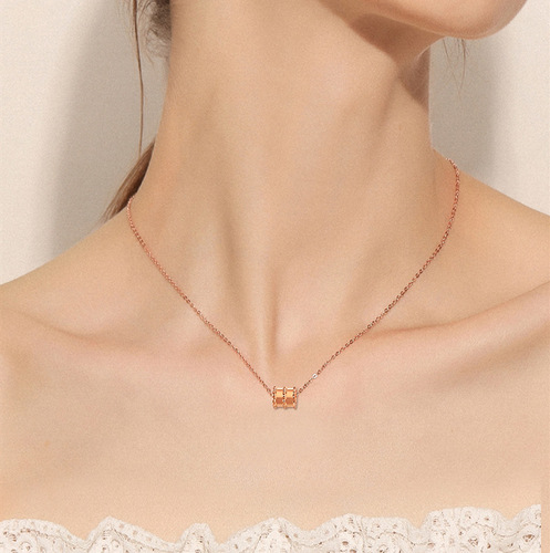 Xiaohongshu's same style 925 silver small waist necklace 18K rose gold Internet celebrity light luxury CNC faceted clavicle chain