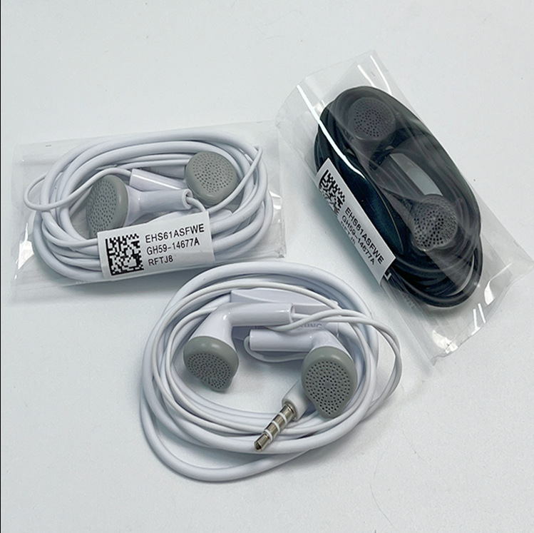Suitable for Samsung C550 Wired Headphones S5830 Wire-Controlled Call Mobile Phone Earplugs Neutral Semi-In-Ear Flat-Head Headphones