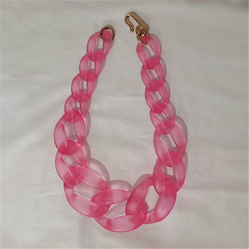 1 Piece Simple Style Gradient Color Arylic Resin Chain Womenu0027S Necklace