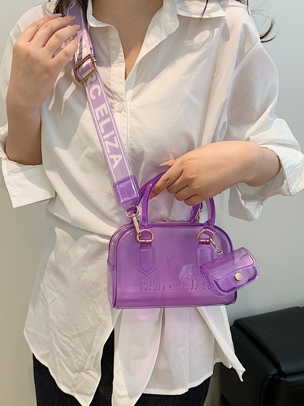 Verano nuevo bolso de almohada portátil de PVC transparente de jalea para mujeres este año popular alta textura mochila de hombro