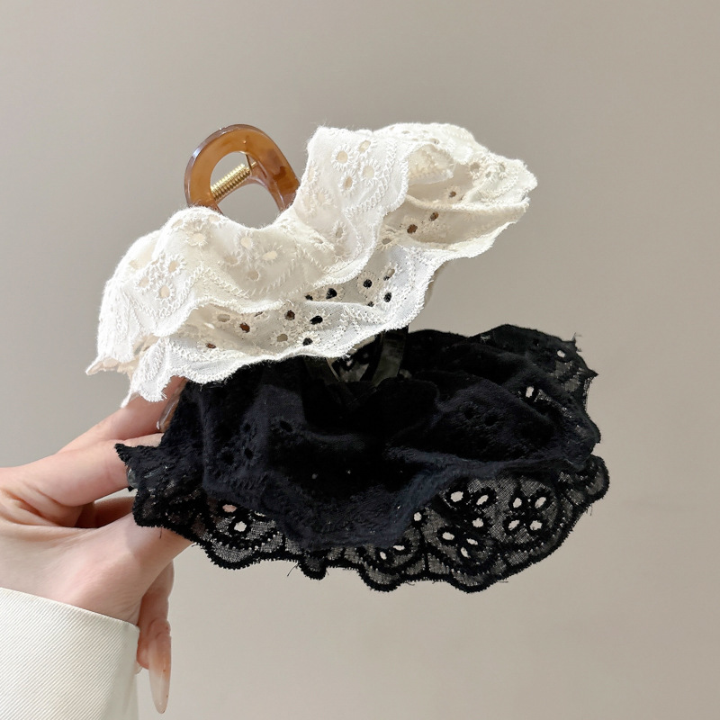 Flores de encaje temperamento gran clip de cabello para mujeres 2025 nuevo estilo de alta sensación detrás de la cabeza clip de cabello de pesca adornamiento para el cabello