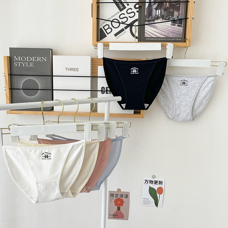 Strong push 8361 football baby pure cotton full pants 7A girl mid-low waist underwear nude seamless sports style briefs