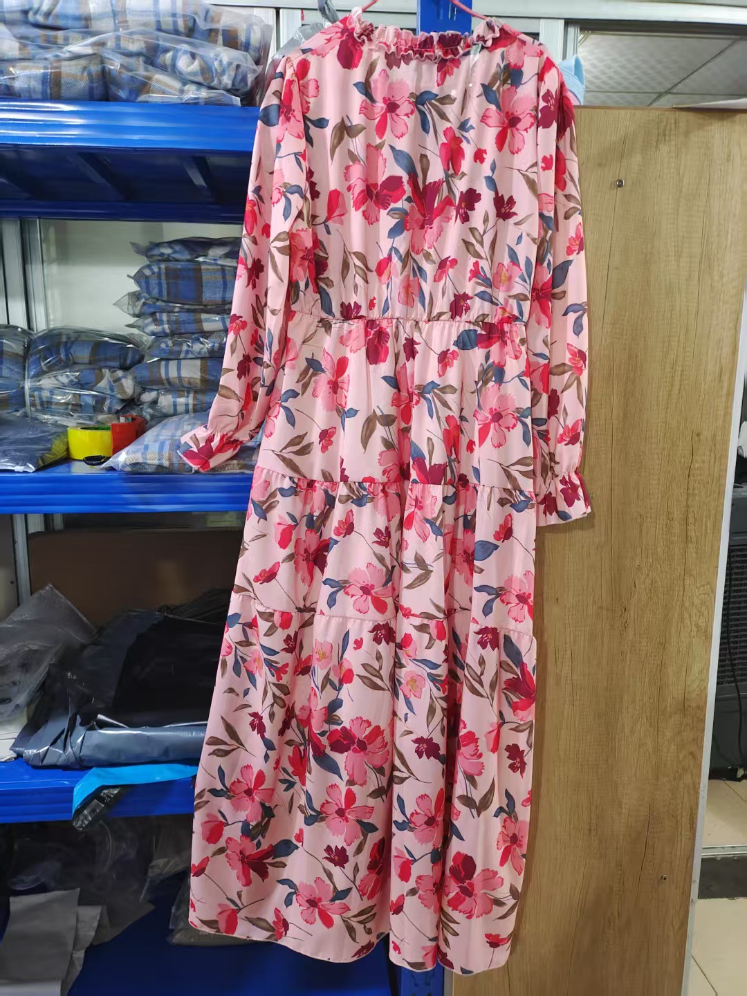 Robe de soirée bohème à manches longues, col en V, en mousseline florale, style européen et américain, collection été 2025 pour femmes_voghion.com