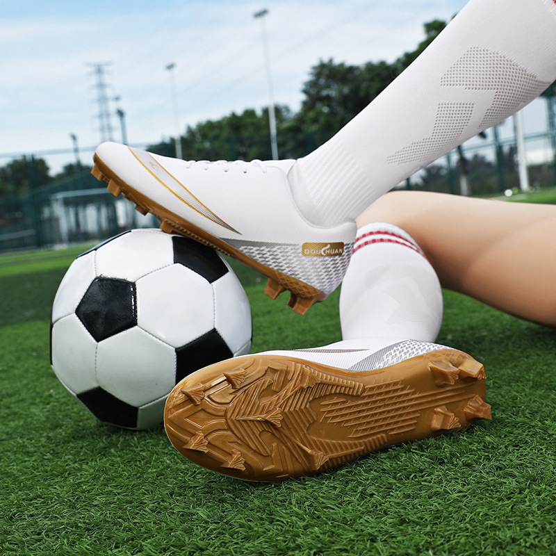 Zapatos de fútbol personalizados para hombres adultos zapatos de fútbol juveniles TF zapatos de entrenamiento de clavos AG clavos comerciales internacionales transfronterizos