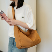 ��ʽ�͹ŷ���б���Ů�������r����ˇ�W�����n����]�����؆μ��