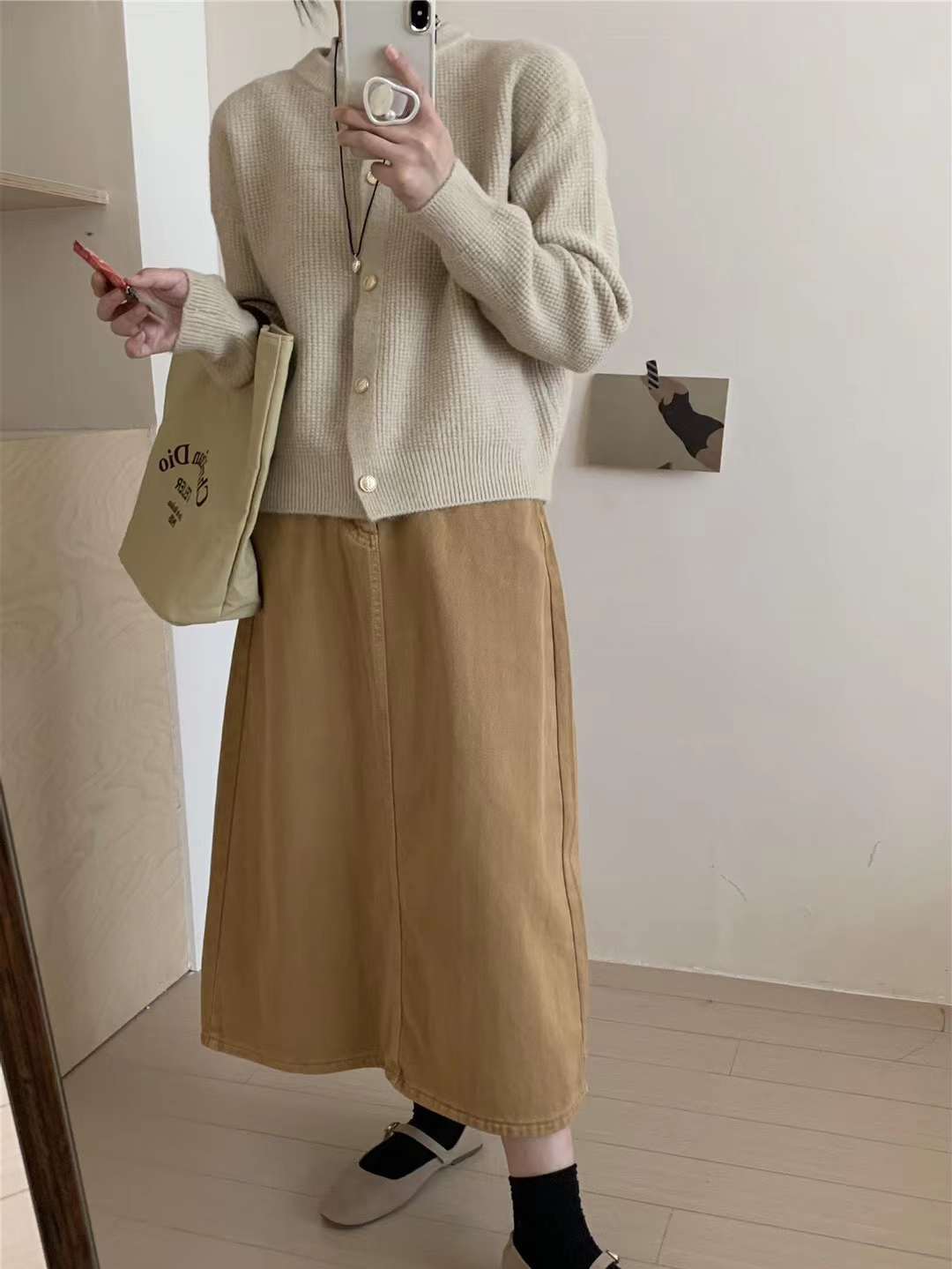 24 invierno Puyuan 2024 otoño nuevo estilo de ropa de mujer suéter de punto perezoso estilo coreano cardigan image 11