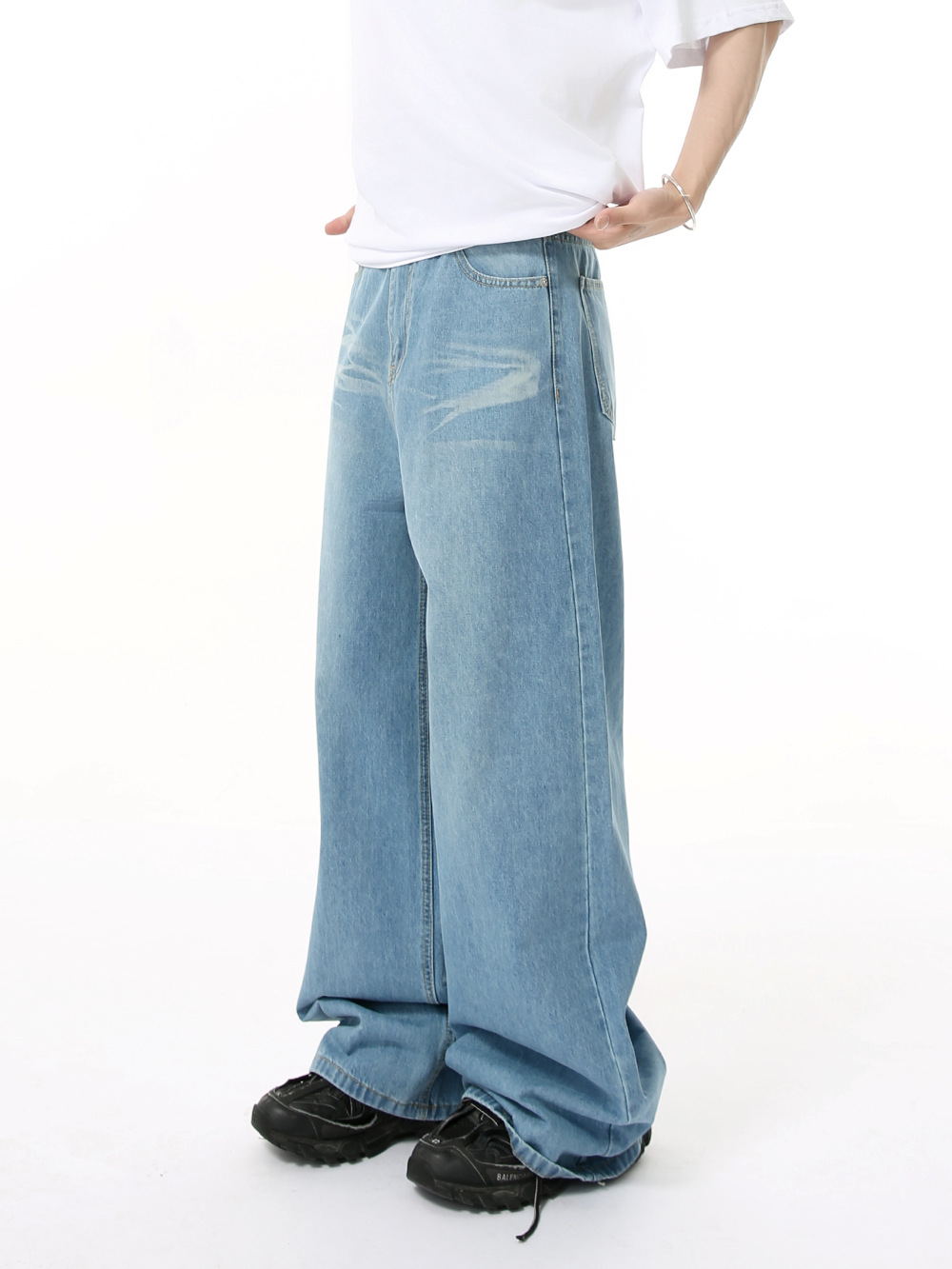 MTLCLOTHES para hombre | Versión coreana de jeans de trapeador recto de pierna ancha con patrón lavado, todo fósforo