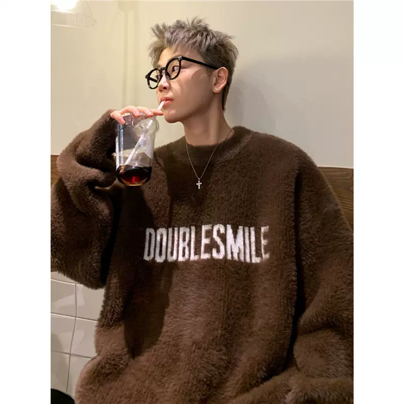 男士秋冬韩系貂绒英文字母毛衣男青少年宽松舒适软糯套头针织衫